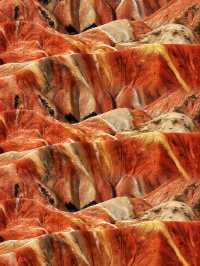 看過彩虹也應該去看看七彩的山嘛!