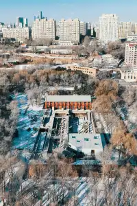 長春水文化生態園丨雪覆紅磚 水墨冬韻