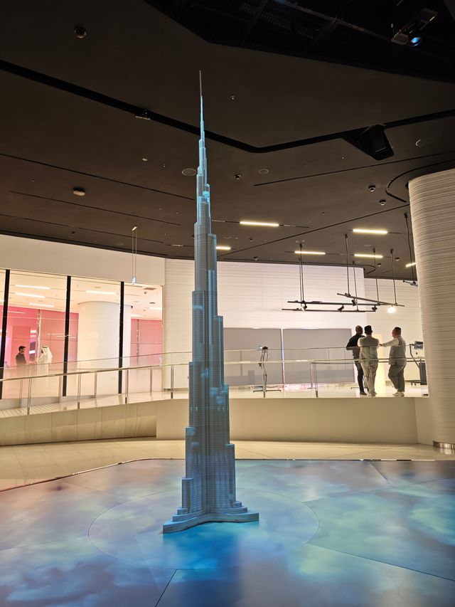 哈利法塔實測，看完再決定去不去！