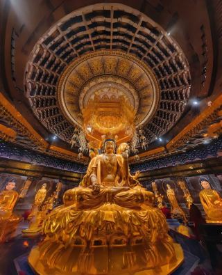 ฉันไม่อยากเชื่อเลย! ฉันถ่ายภาพอาณาจักรพุทธศาสนาในตำนานได้แล้ว