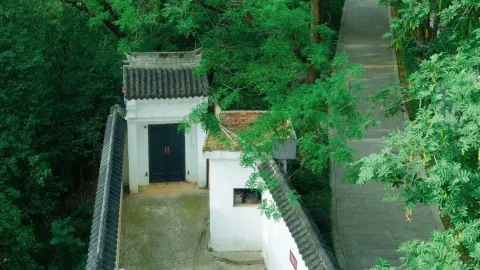 Những ký ức tuổi thơ của những cư dân lâu năm ở Hoàng Châu! Lại một lần nữa say đắm vách đá đỏ Đông Pha. — traveler post in Chibi