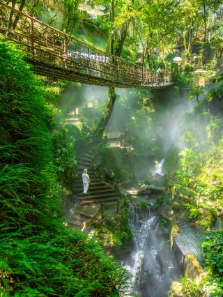 I thought West Lake was beautiful enough, until I went to this place in Hangzhou….