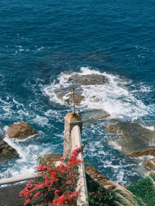 Travel to Europe for a long weekend with this stress-free itinerary