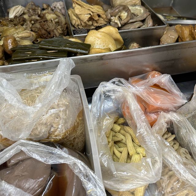 台灣｜台北 大排長龍！賣完就收！隱藏版滷味