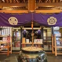 融入在大須商店街的現代神社【萬松寺】