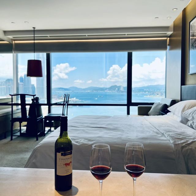 香港君悅酒店，一眼飽覽中環及九龍絕美海景