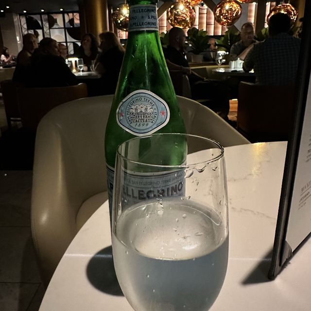 Gordon Ramsay restaurant- Las Vegas