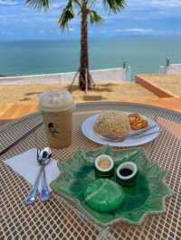 หนีแมวไป The Cliff Cafe  ☕️⛰