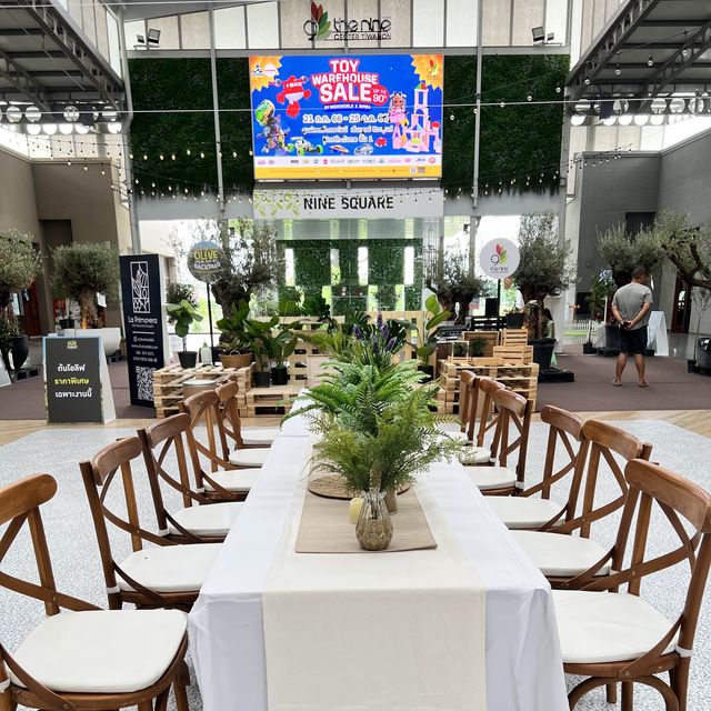 งานOlive in your backyard @theninetiwanon