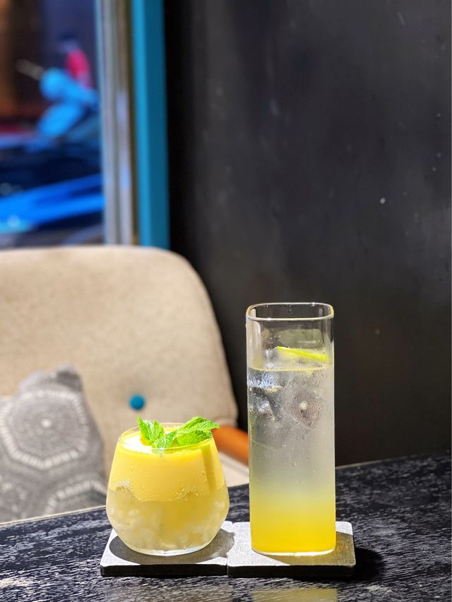 觀塘歐美工業風特色CAFÉ