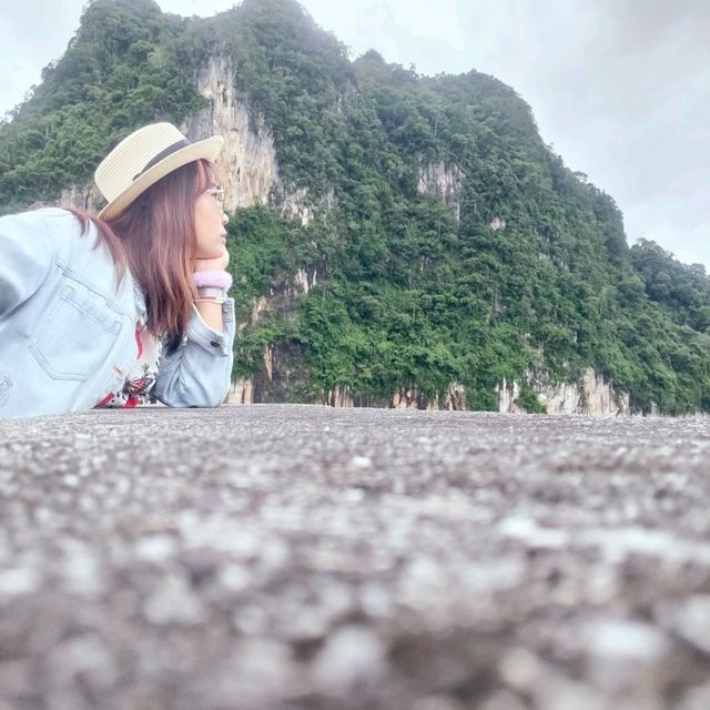 เขื่อนวชิราลงกรณ์ @กาญจนบุรี มุมนี้ก็สบาย นะ