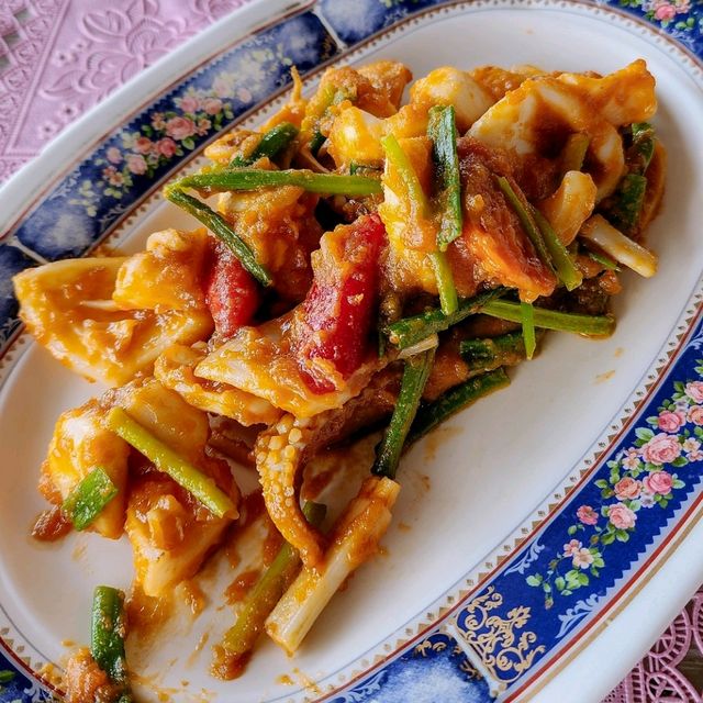ปรีชาซีฟู้ด ร้านเด็ดพัทยา ไม่มาถือว่าพลาด!