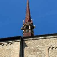 Church with pretty stained glass to see 