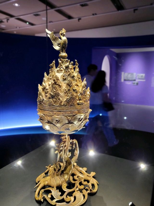 백제금동대향료 진품을 관람할수 있는 국립부여박물관✨️