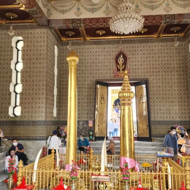 ศาลหลักเมืองกรุงเทพ | Bangkok City Pillar Shrine