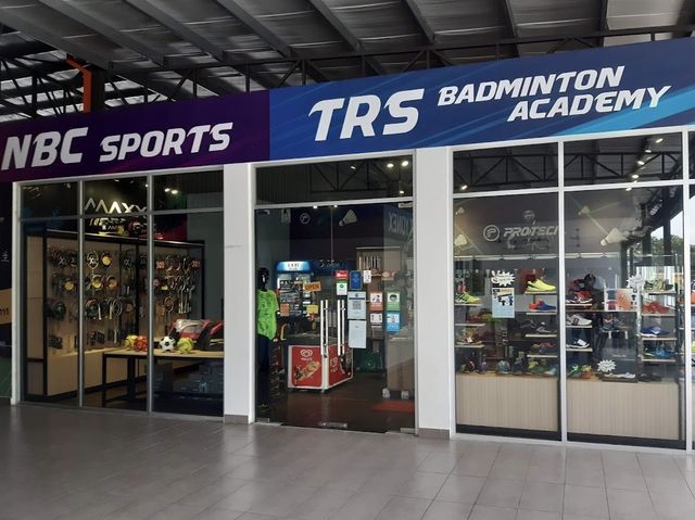 Best badminton court in Johor Bahru! 