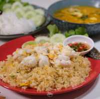 ร้านพิเศษ Piset Restaurant Phuket