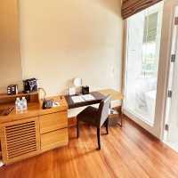 Stay in Singapore’s colonial-style hotel