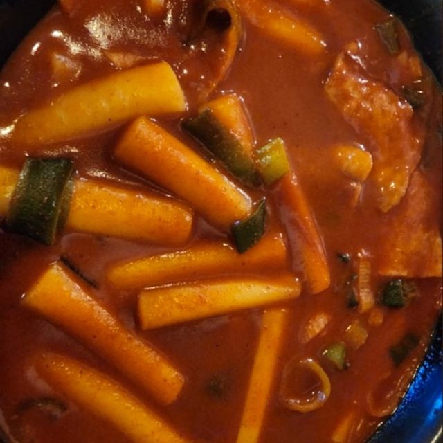 제주에서만 맛볼 수 있는 특별한 분식집, 명랑스낵