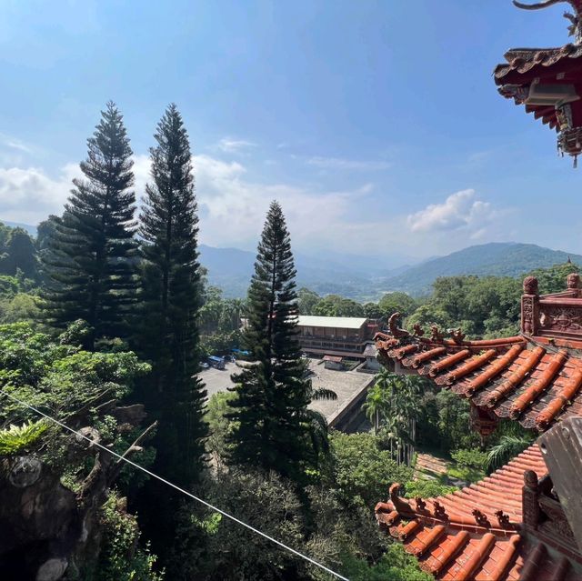 苗栗-台灣小百岳|獅頭山紫陽門|（古道漫步，寺廟迴禮）
