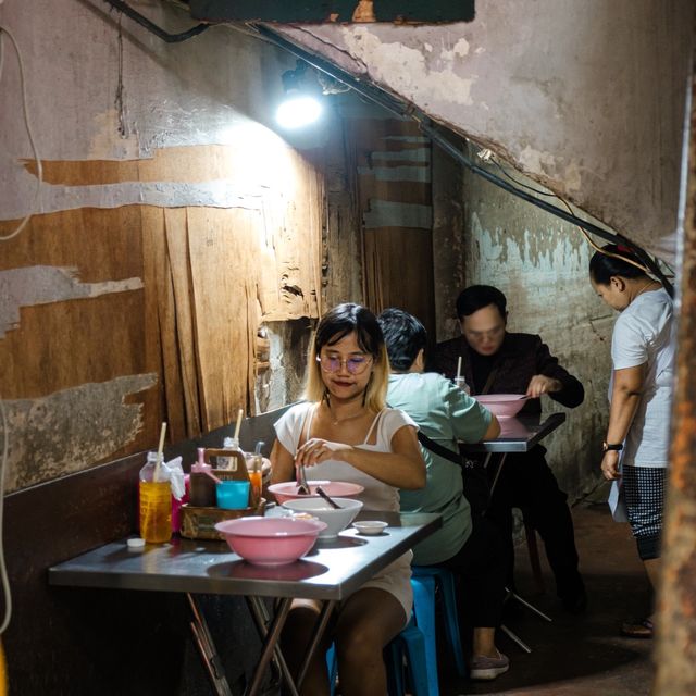 ตะลุยกินร้านอร่อยเยาวราช รวมร้านที่ถูกปากอยากไปซ้ำ
