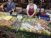 Street Food ลานหน้าThe Street Ratchada 