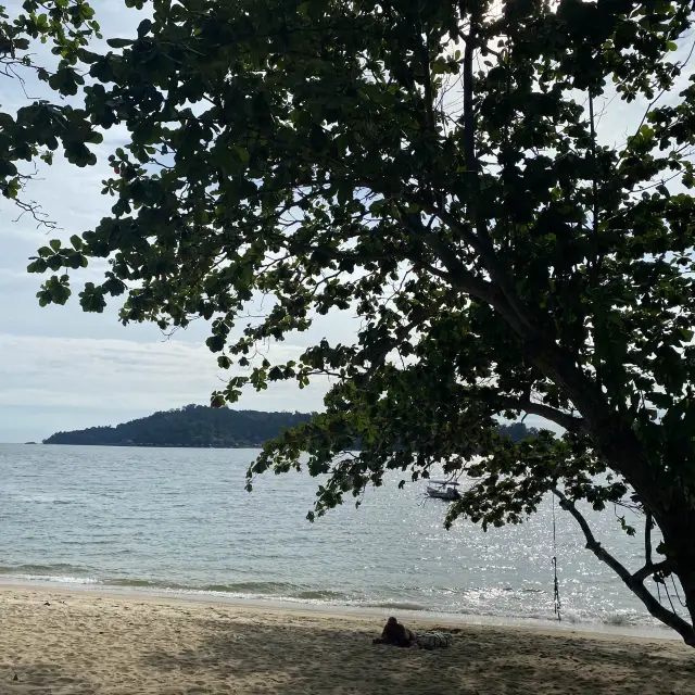 Pantai Pasir Bogak,Pangkor