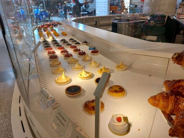 방콕 갈때마다 가는 디저트 맛집 Paris Mikki 