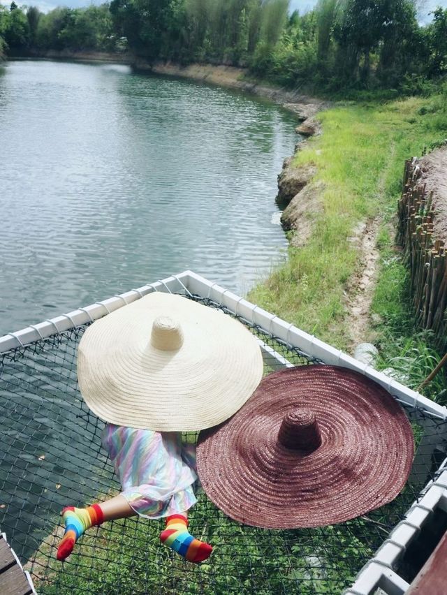 คาเฟ่สันป่าตอง! 🍃