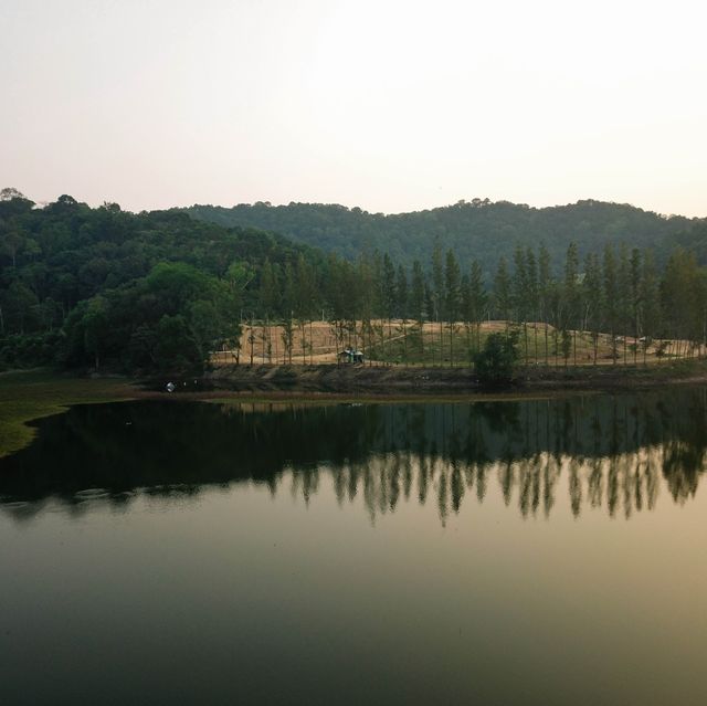 ลานกางเต็นท์ริมน้ำ วิวภูเขา คนละ 150 ระยอง
