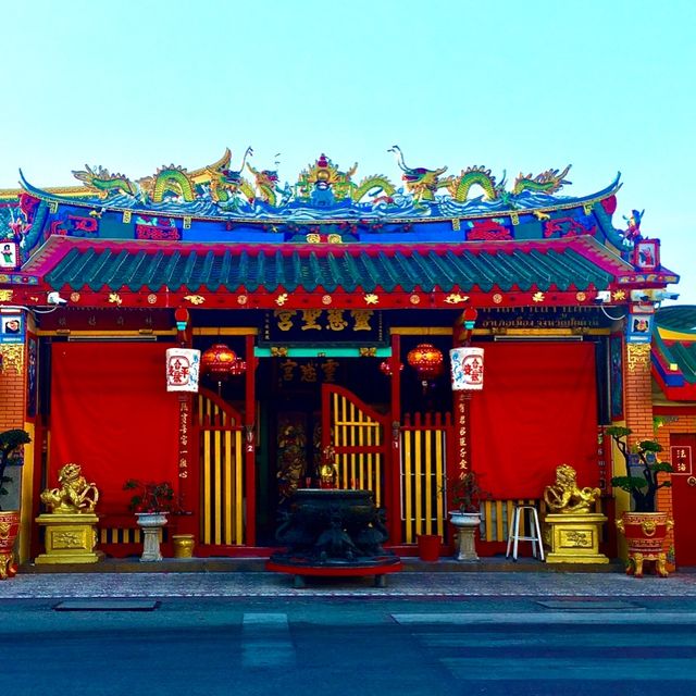 Chao Mae Lim Ko Niao Shrine