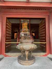 ขอพรที่ Buddha Tooth Relic Temple