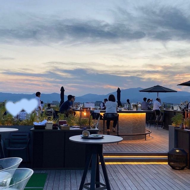 京都で話題のルーフトップバー🍸