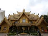 วัดร่องขุ่น