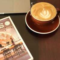 Dark 21 Cafe