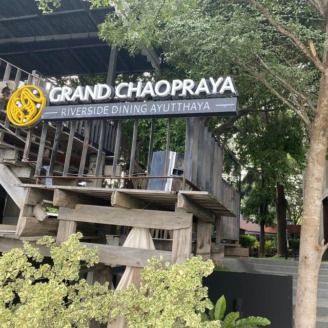 大城河畔玻璃屋餐廳