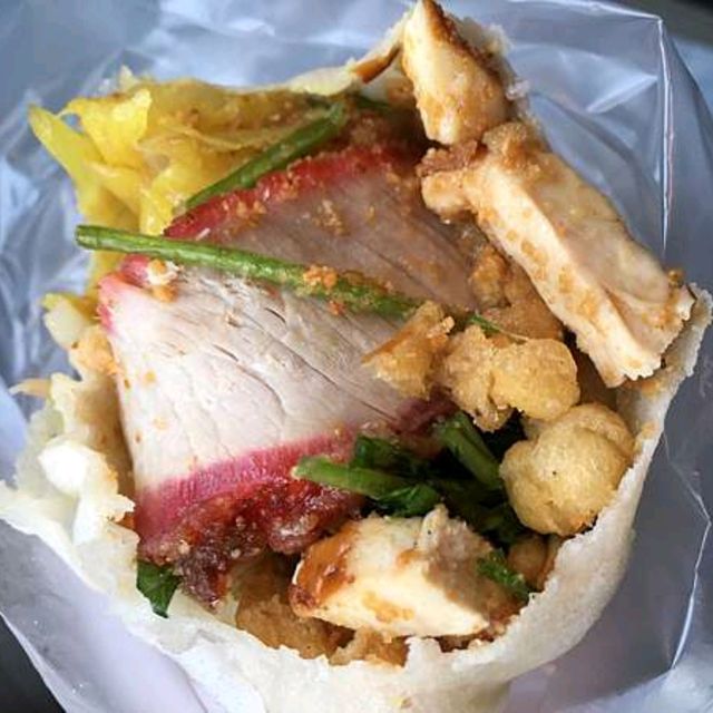 新北銅板美食推薦～三重【百香潤餅捲】…料多實在超飽滿...