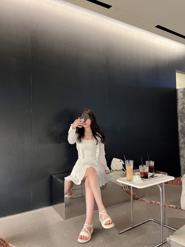 사진맛집 광안리 오션뷰 감성카페 [카페인차저]🌊