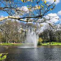 荷蘭🇳🇱利瑟· 藝術雕像美侖美奐⛲️Keukenhof庫肯霍夫花園