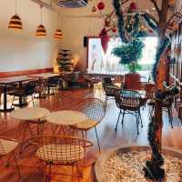 🍰 Eclectic Inspired Cafe @ Eco Bloom 🥐🥖