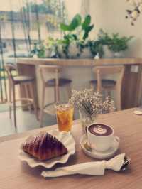 By Bttrswt Cafe