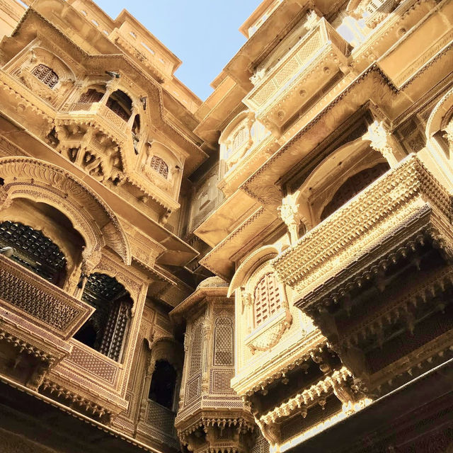 🌟 Exploring the 3 Majestic Havelis of Jaisalmer!🐫