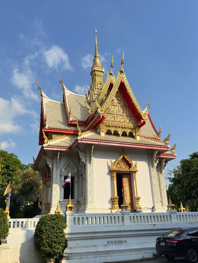 วัดที่ได้รับการบูรณะโดยกษัตริย์คือที่มาของ วัดราชบู