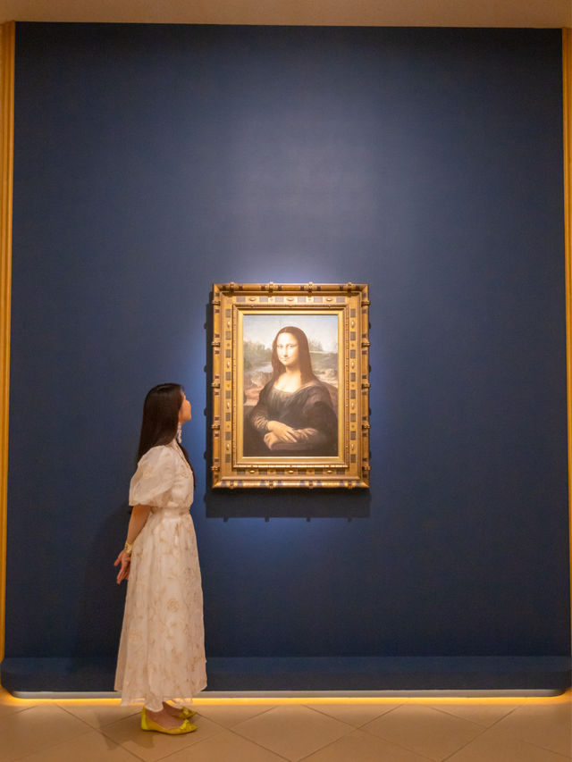 世界の名画が勢ぞろい！迫力のアート空間🖼️✨