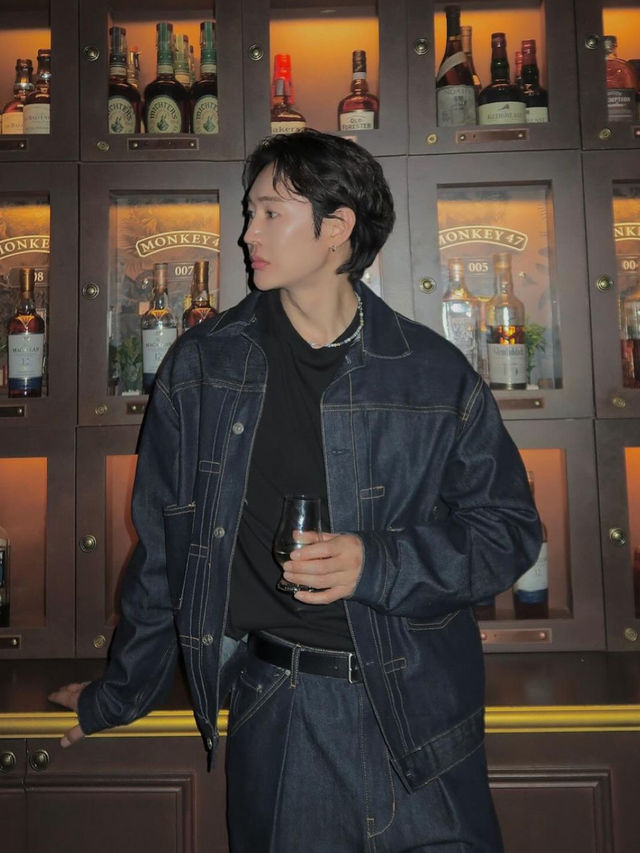 프렌치 감성의 무드를 느낄수 있는 레스케이프 호텔, 마크다모르 바🥂