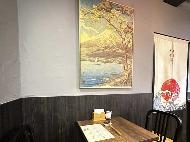 「臺北東區創意日本料理，必試招牌乾貝漢堡加海膽」