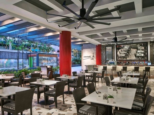 Singapore Marriott Tang Plaza Hotel