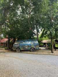 หอศิลป์ริมน่าน 🏠🌿🌳🎨🖼️