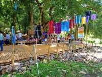 ตลาดโอ๊ะป่อย สวนผึ้ง ราชบุรี