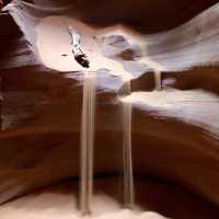 Antelope Canyon: Nature’s Sculpted Masterpiece for Photographers